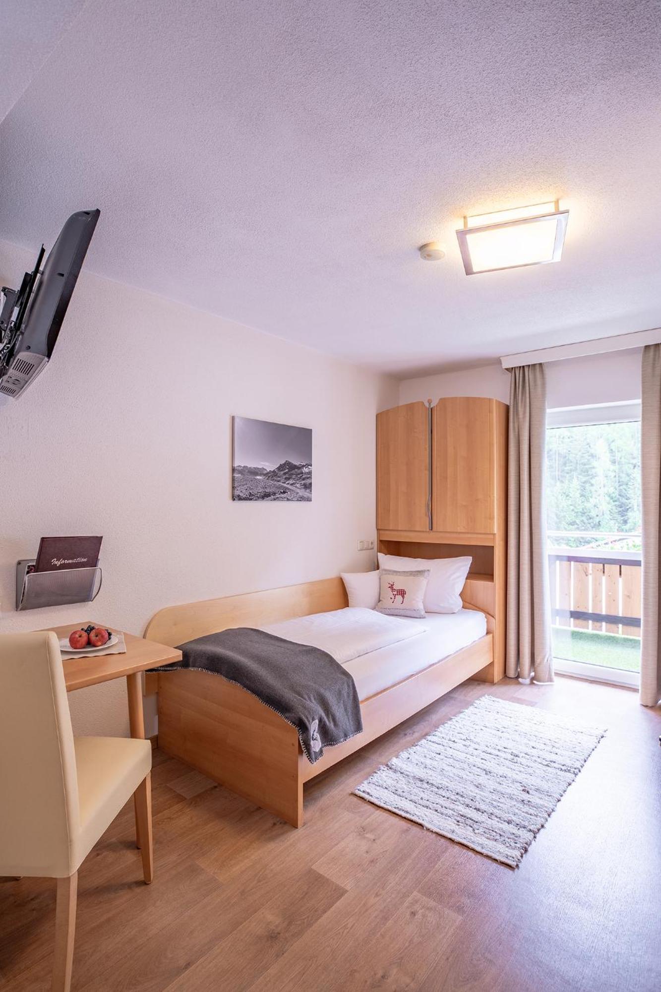 Patteriol Apart-Hotel-Garni Sankt Anton am Arlberg Ngoại thất bức ảnh