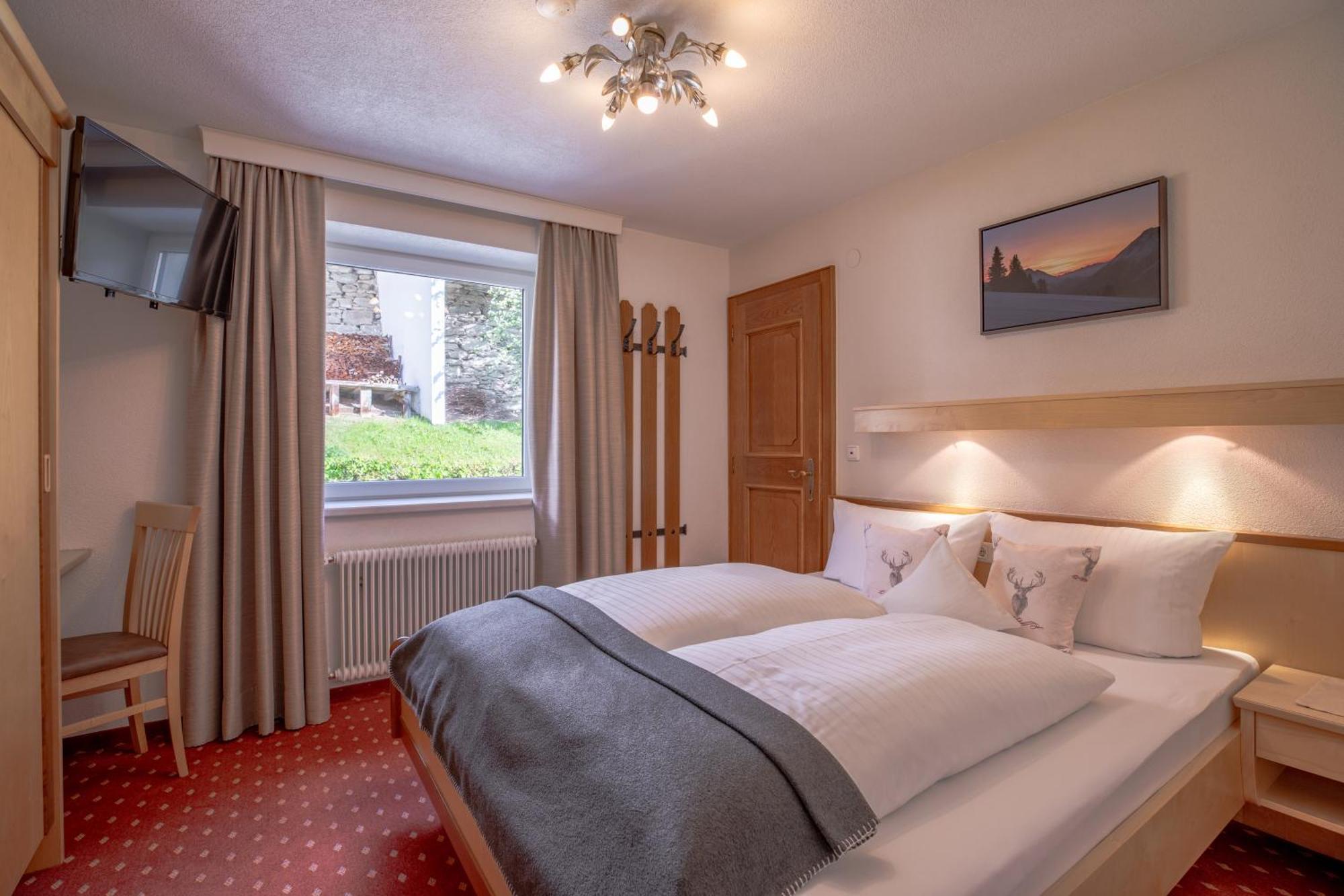 Patteriol Apart-Hotel-Garni Sankt Anton am Arlberg Ngoại thất bức ảnh