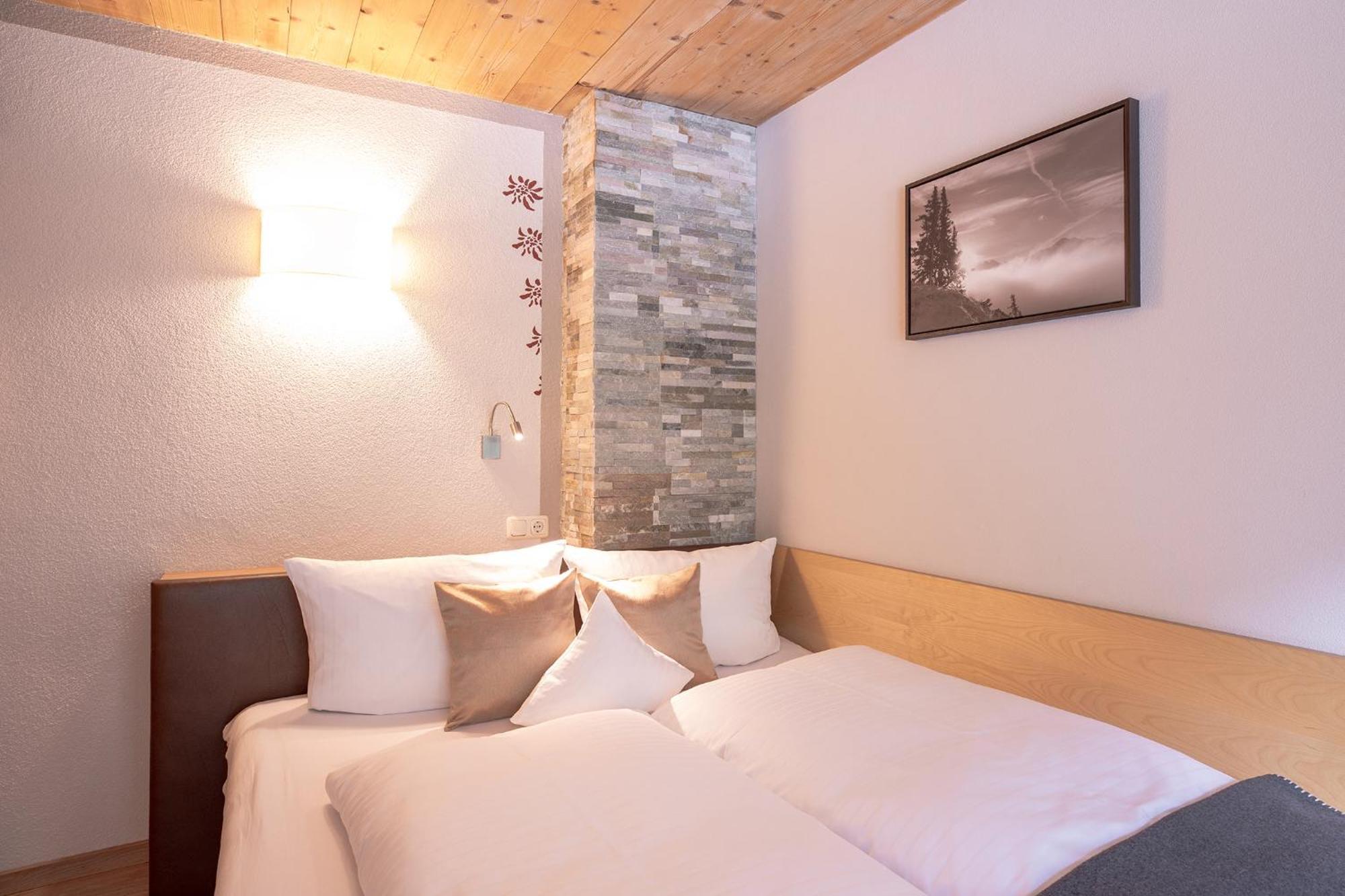 Patteriol Apart-Hotel-Garni Sankt Anton am Arlberg Ngoại thất bức ảnh