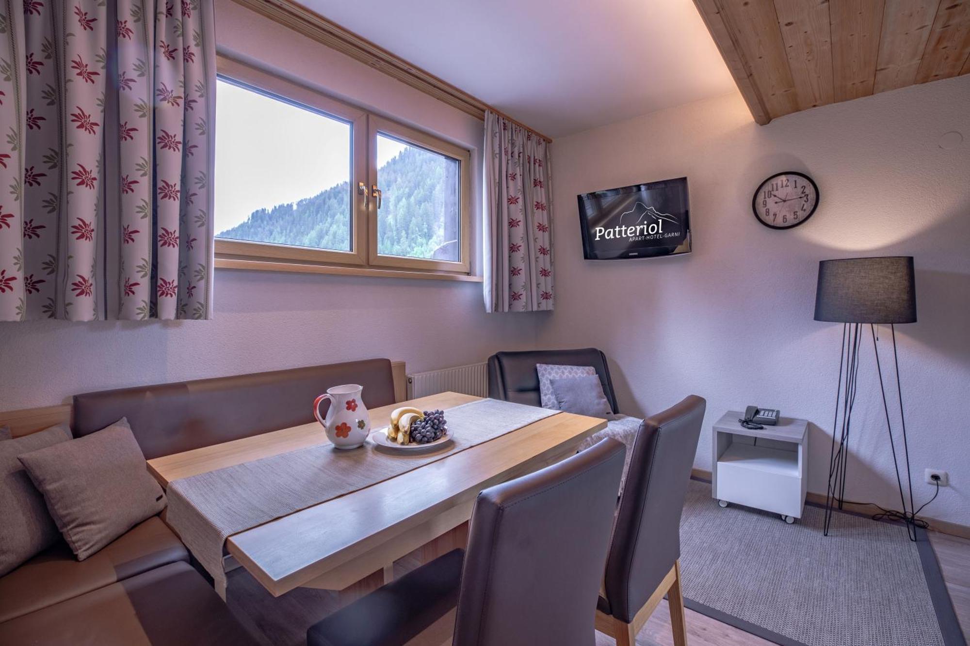 Patteriol Apart-Hotel-Garni Sankt Anton am Arlberg Ngoại thất bức ảnh